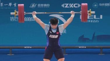 30日红黑榜：湖人三巨头崭露头角，灰熊小贾伦假摔被揭穿！.